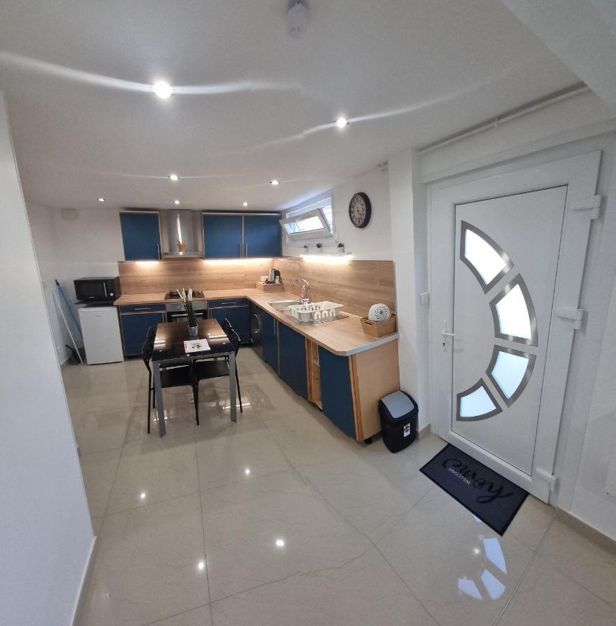 Studio Arena - Groupama Stadium Lyon Meyzieu Ngoại thất bức ảnh